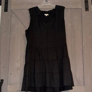 Max Studio Charcoal Textured Garment